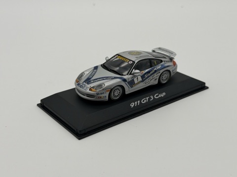 Minichamps 1:43 Porsche 911 GT3 Cup 996 Supercup #1 Porsche Dealer Box
